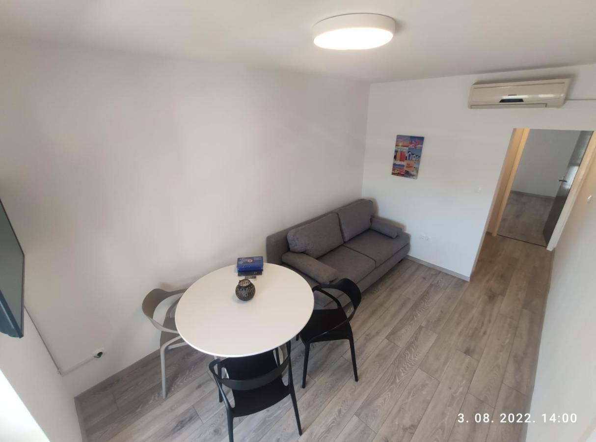 Aqua Apartments Omis Exterior photo