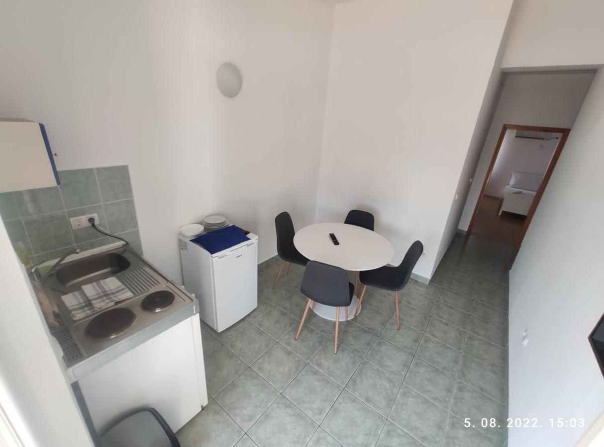 Aqua Apartments Omis Exterior photo