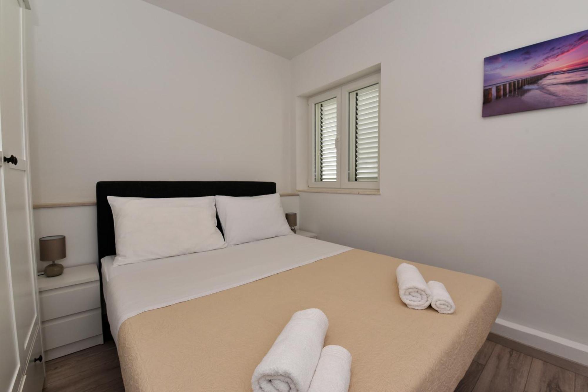 Aqua Apartments Omis Exterior photo